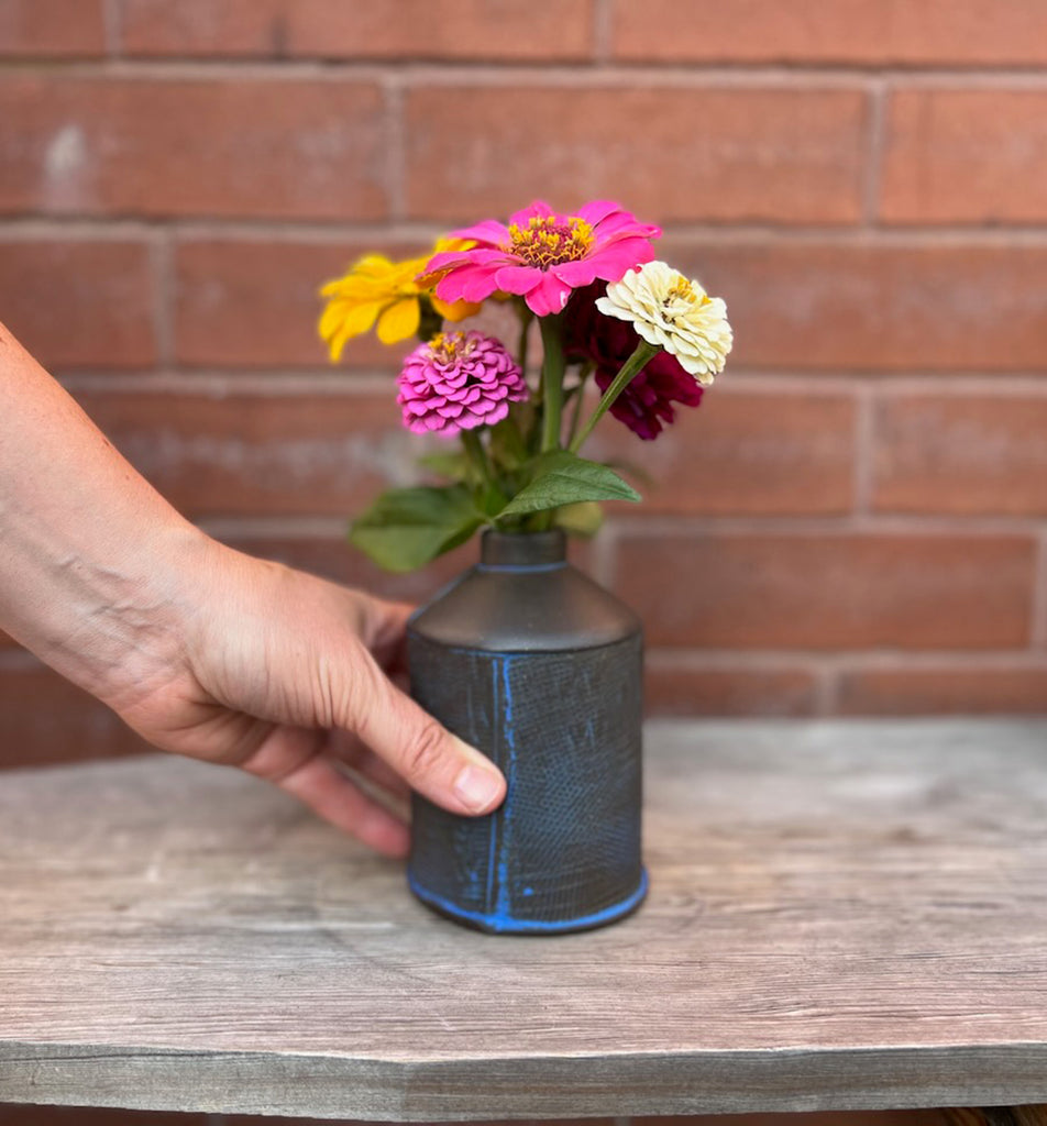 Small ceramic flower vase tutorial